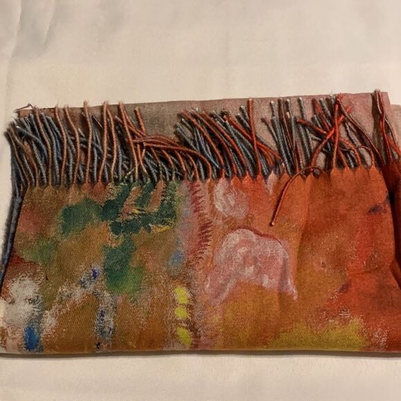 Soft Cashmere feel scarf. Please see all photos & description - Picture 6 of 7